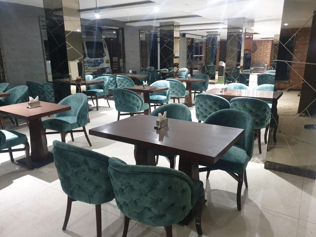 Hotel Green Orchid Udhampur Esterno foto